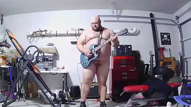 Snapshot of Strong_Bear89 chatting on 02/23/26, 08:50 Strong Bear89 online show from 02/23/26, 08:50