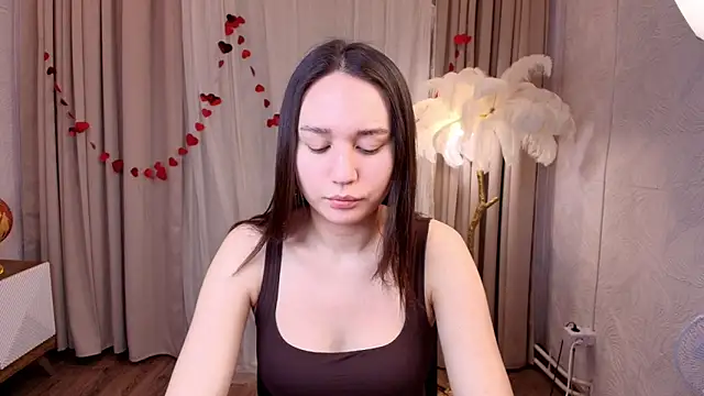 margeriTirell online show from 02/15/26, 02:52