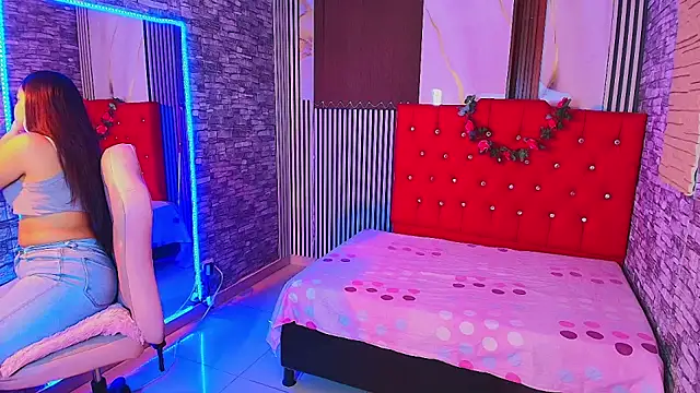 Snapshot of maribelsex303av chatting on 10/28/25, 11:36 maribelsex303av online show from 10/28/25, 11:36