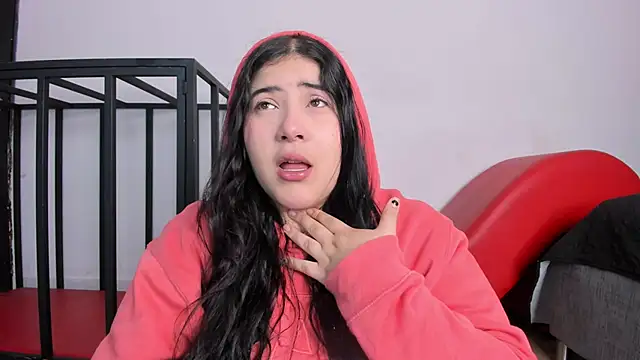 AmberiniHoffman online show from 12/03/25, 11:19