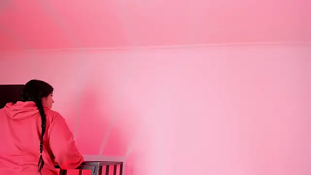 AmberiniHoffman online show from 02/04/26, 12:00