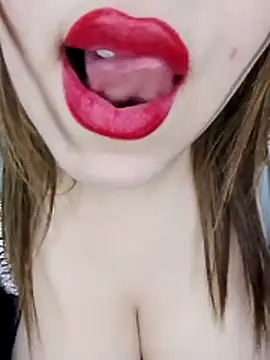 Snapshot of sexy-mariya chatting on 12/13/25, 11:32 sexy-mariya online show from 12/13/25, 11:32