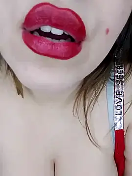 Snapshot of sexy-mariya chatting on 12/14/25, 03:17 sexy-mariya online show from 12/14/25, 03:17