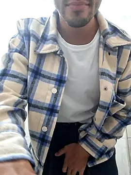 Snapshot of joelcallvil chatting on 02/15/25, 06:33 joelcallvil online show from 02/15/25, 06:33