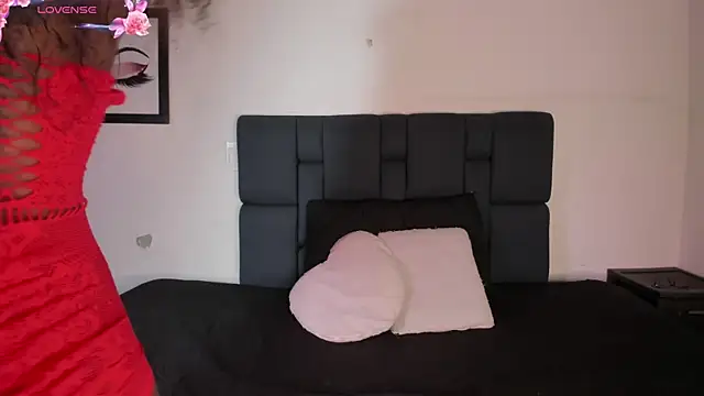 Khenta Michells online show from 01/08/26, 10:39