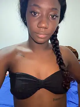 Khenta Michells online show from 04/15/26, 10:44