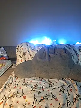 MsPink Flamingtoes544 online show from 04/18/26, 01:59