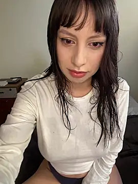 Snapshot of takahiro_sora7 chatting on 01/21/25, 08:00 takahiro sora7 online show from 01/21/25, 08:00