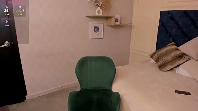 Snapshot of Charlotte_Mayer chatting on 02/28/26, 11:22 Charlotte Mayer online show from 02/28/26, 11:22