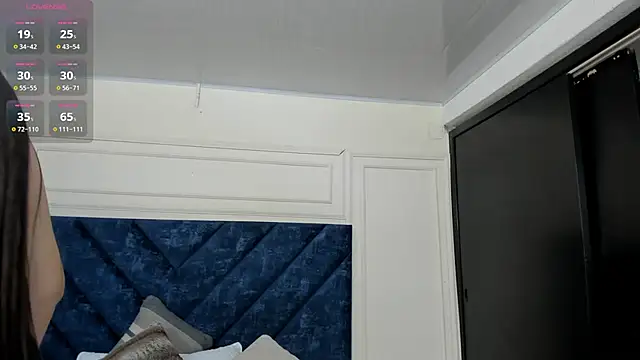 Snapshot of Charlotte_Mayer chatting on 03/07/26, 11:29 Charlotte Mayer online show from 03/07/26, 11:29