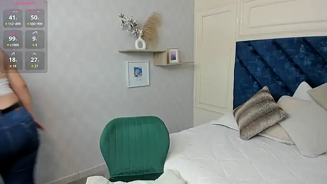 Snapshot of Charlotte_Mayer chatting on 04/01/26, 11:22 Charlotte Mayer online show from 04/01/26, 11:22