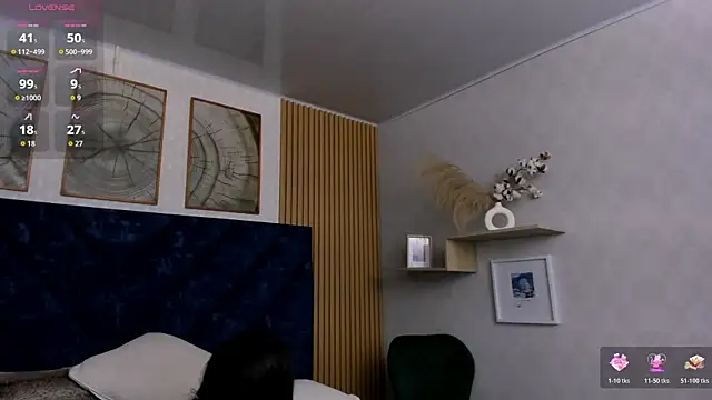 Snapshot of Charlotte_Mayer chatting on 06/12/26, 11:31 Charlotte Mayer online show from 06/12/26, 11:31