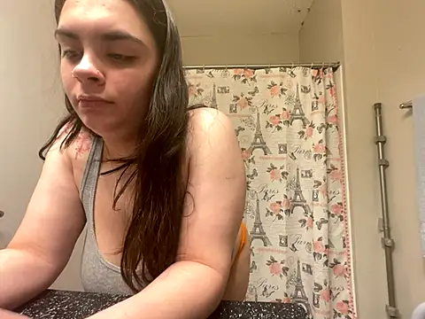 Snapshot of jasmine2badd chatting on 12/08/24, 05:07 jasmine2badd online show from 12/08/24, 05:07