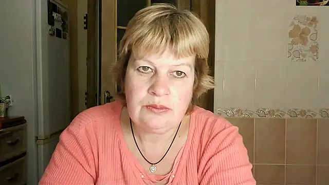 Snapshot of Ettie_Tonia chatting on 02/11/25, 04:46 Ettie Tonia online show from 02/11/25, 04:46