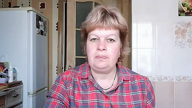 Snapshot of Ettie_Tonia chatting on 03/10/25, 07:53 Ettie Tonia online show from 03/10/25, 07:53