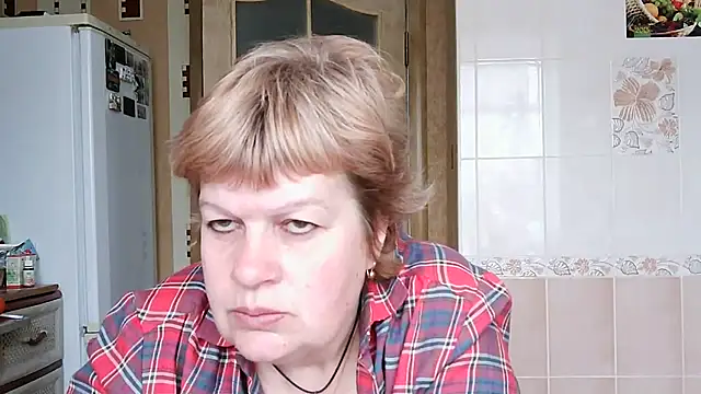 Snapshot of Ettie_Tonia chatting on 03/19/25, 09:28 Ettie Tonia online show from 03/19/25, 09:28