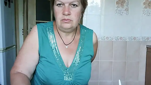 Snapshot of Ettie_Tonia chatting on 09/25/25, 11:14 Ettie Tonia online show from 09/25/25, 11:14