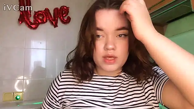 foxyyMoon online show from 04/26/26, 03:37