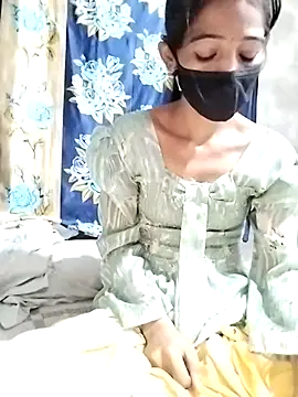 Cute-Ridhima online show from 02/28/25, 05:37