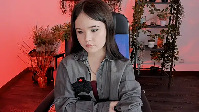 Elainebeness online show from 01/06/26, 07:28