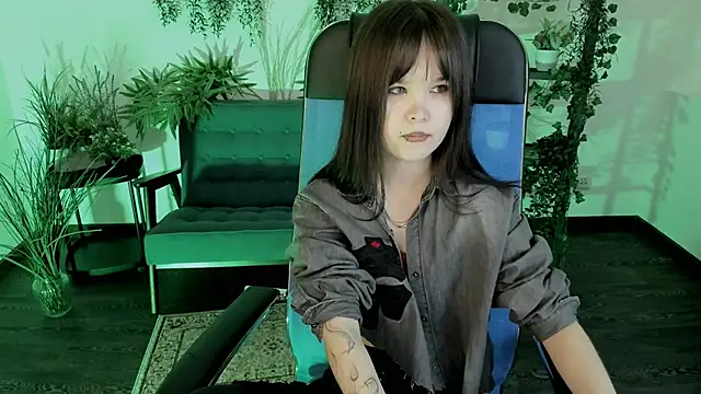 Elainebeness online show from 02/07/26, 07:17