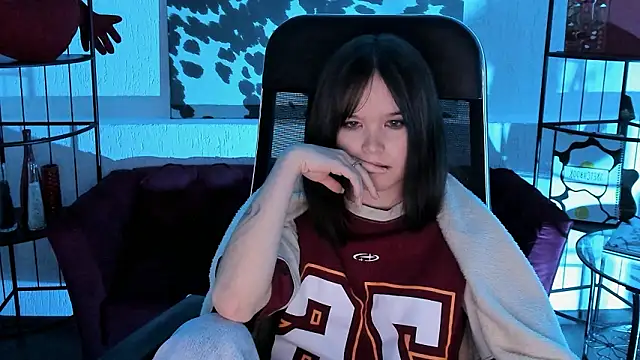 Elainebeness online show from 03/06/26, 01:24