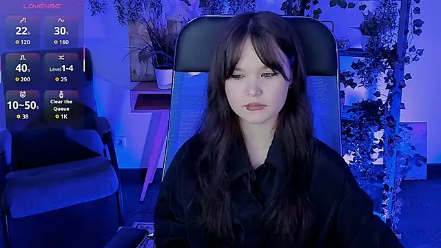 Elainebeness online show from 03/24/26, 07:08