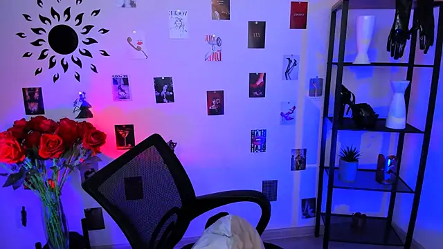 JaneWyatt online show from 03/15/25, 07:42