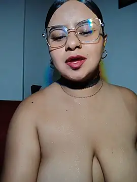 Snapshot of Princess_Lau chatting on 07/09/26, 03:21 Princess Lau online show from 07/09/26, 03:21