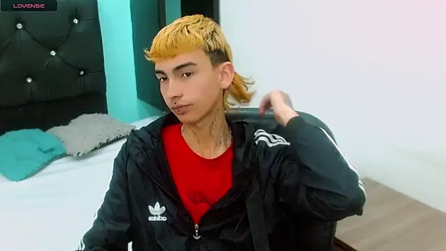 ttimy x boy online show from 03/16/26, 08:13