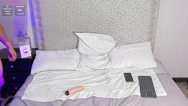 Snapshot of JackBlanco_ chatting on 02/13/25, 10:12 JackBlanco online show from 02/13/25, 10:12