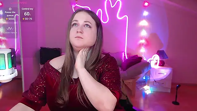 Snapshot of LizzyShine chatting on 01/20/25, 08:18 LizzyShine online show from 01/20/25, 08:18