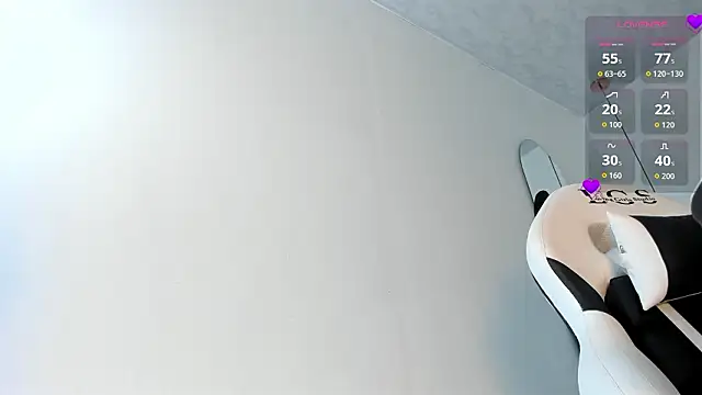 Brittany cute18 online show from 03/16/26, 11:47