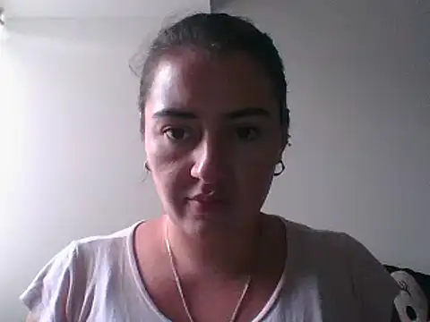  karlie kloss  online show from 12/23/24, 10:01