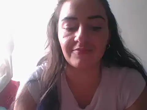  karlie kloss  online show from 01/09/25, 09:16