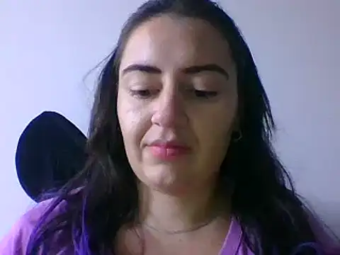  karlie kloss  online show from 01/22/25, 07:34