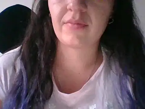  karlie kloss  online show from 01/25/25, 11:00