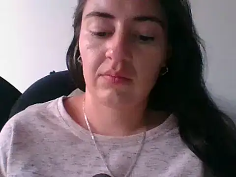  karlie kloss  online show from 01/26/25, 10:24