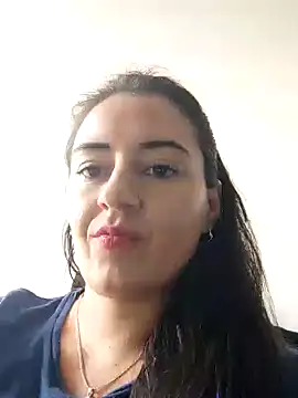  karlie kloss  online show from 01/29/25, 07:22