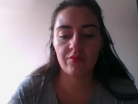  karlie kloss  online show from 01/30/25, 09:14