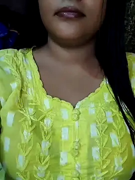 Snapshot of cutepragya2 chatting on 10/05/25, 11:08 cutepragya2 online show from 10/05/25, 11:08