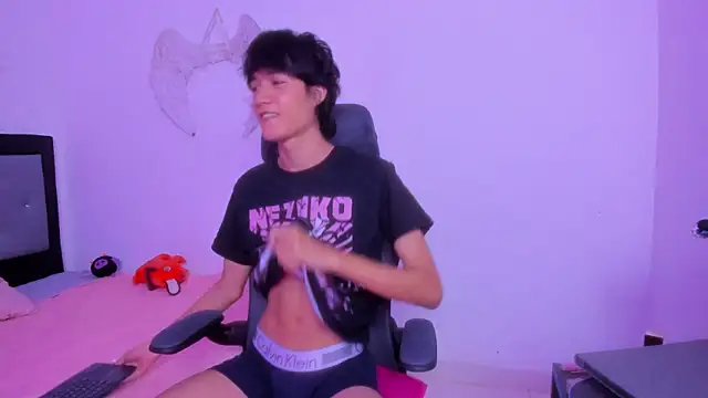 Johhan  Lee online show from 12/30/24, 01:26