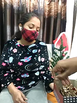 bigtitsqueen online show from 12/19/24, 09:18