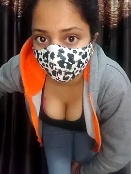 bigtitsqueen online show from 01/11/25, 02:58