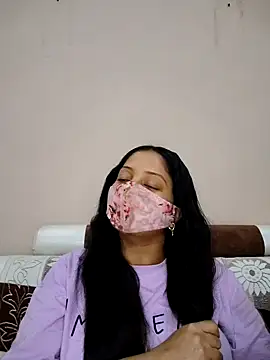 bigtitsqueen online show from 10/26/25, 06:19