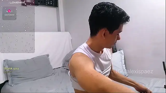 alexispaez457062 online show from 01/14/26, 12:49