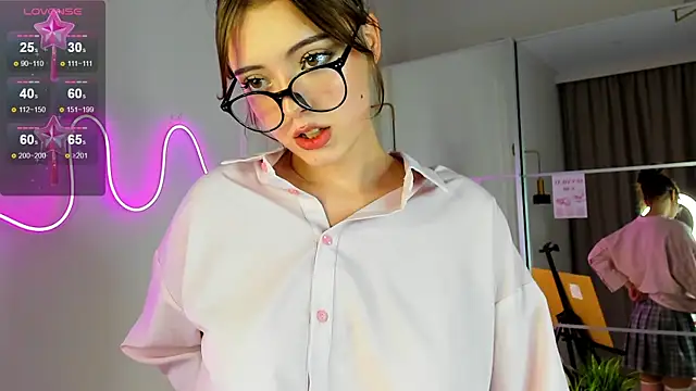 Snapshot of ellyford chatting on 12/03/24, 04:28 ellyford online show from 12/03/24, 04:28