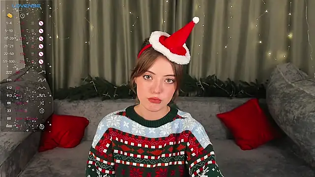 Snapshot of ellyford chatting on 12/09/24, 01:45 ellyford online show from 12/09/24, 01:45