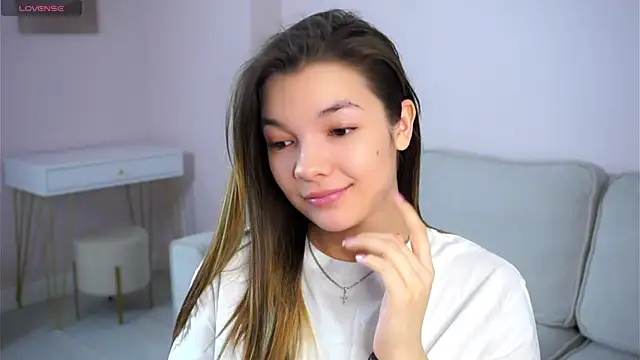 VeronaAppleberry online show from 02/17/26, 01:35