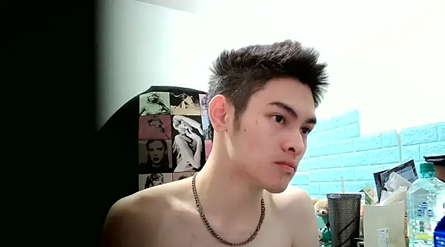 Snapshot of thisisbook_223 chatting on 02/06/25, 12:26 thisisbook 223 online show from 02/06/25, 12:26